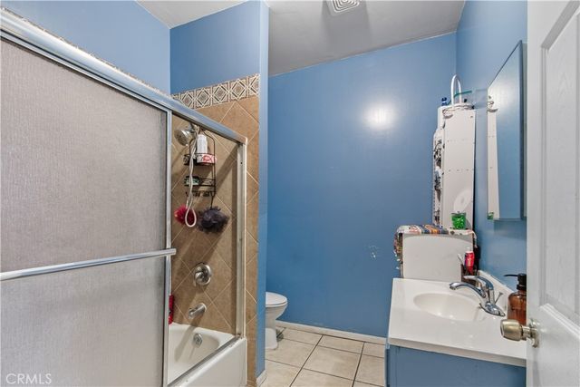 1244 W Martin Luther King Jr, Los Angeles, CA 90037