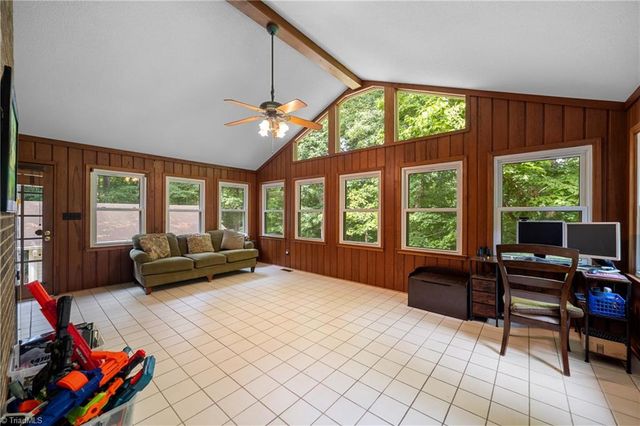 4820 Bent Ridge Lane, Clemmons, NC 27012