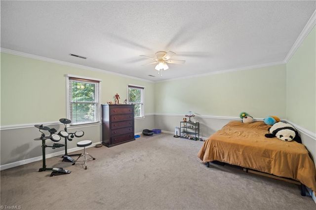 4820 Bent Ridge Lane, Clemmons, NC 27012