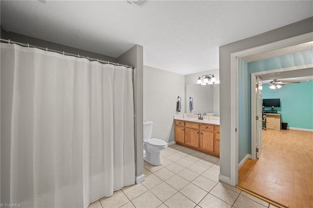 4820 Bent Ridge Lane, Clemmons, NC 27012