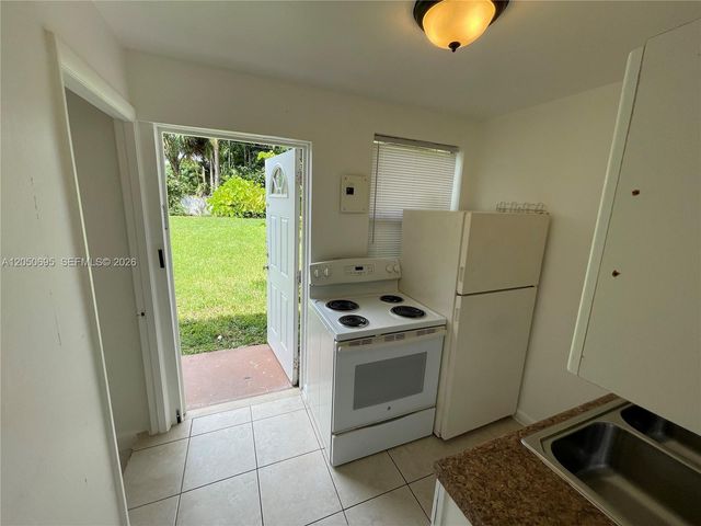 1567 NE 110th Ter C, Miami, FL 33161