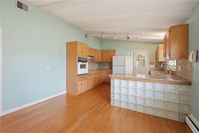 32 Brookfarm Road, North Providence, RI 02904
