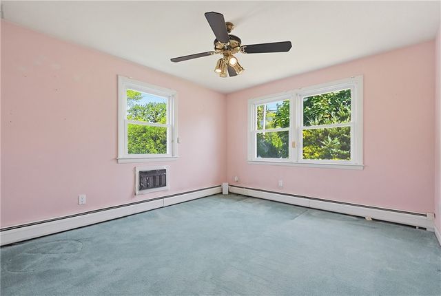 32 Brookfarm Road, North Providence, RI 02904