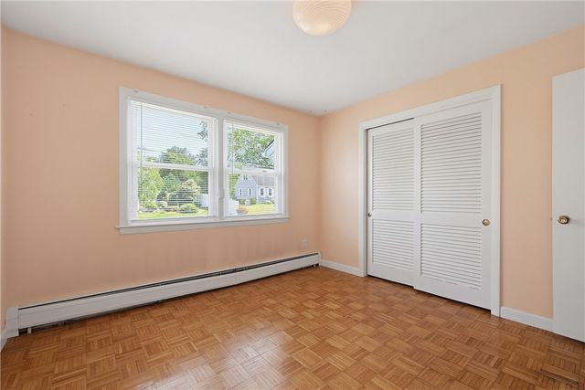 32 Brookfarm Road, North Providence, RI 02904