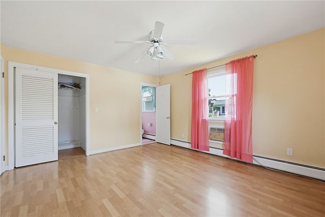 32 Brookfarm Road, North Providence, RI 02904