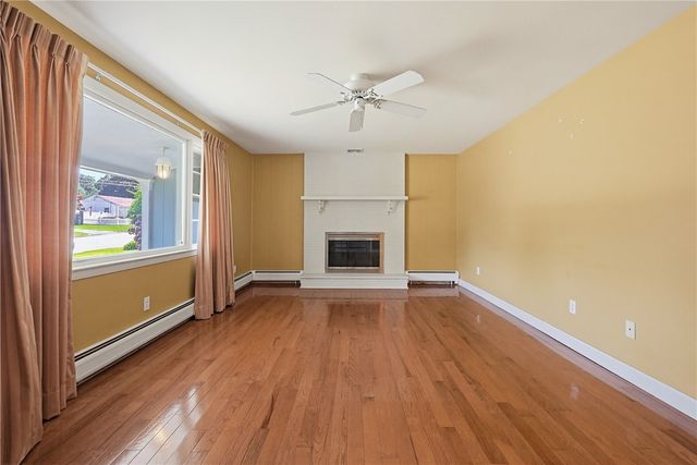 32 Brookfarm Road, North Providence, RI 02904