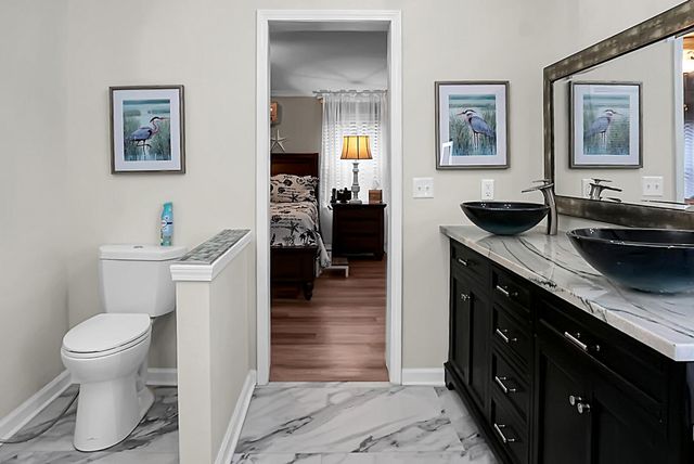 220 Albacore Road, Bonneau, SC 29431