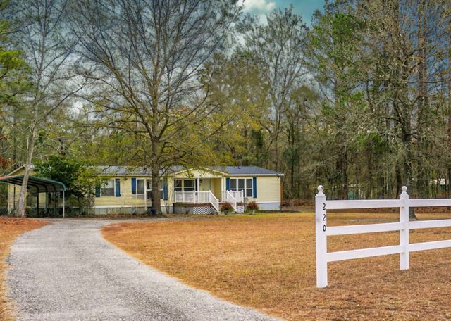 220 Albacore Road, Bonneau, SC 29431
