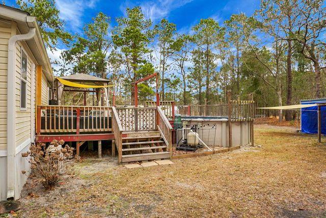 220 Albacore Road, Bonneau, SC 29431