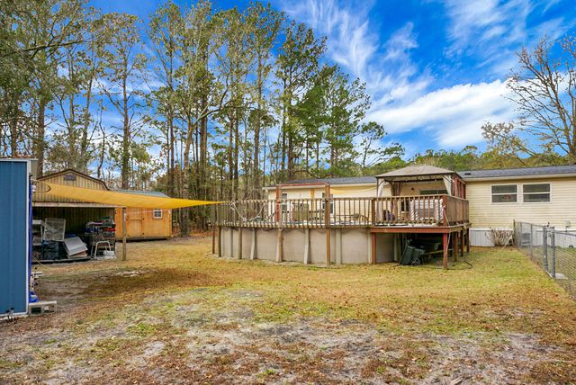 220 Albacore Road, Bonneau, SC 29431
