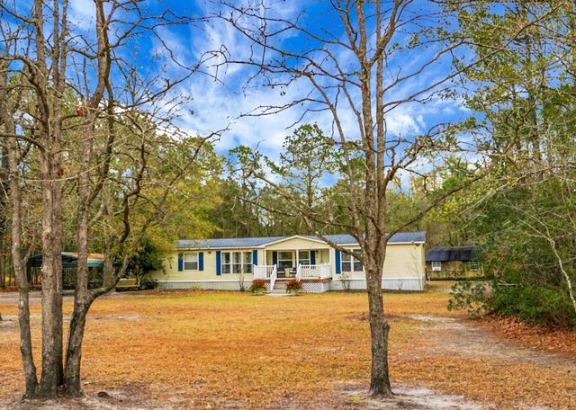 220 Albacore Road, Bonneau, SC 29431