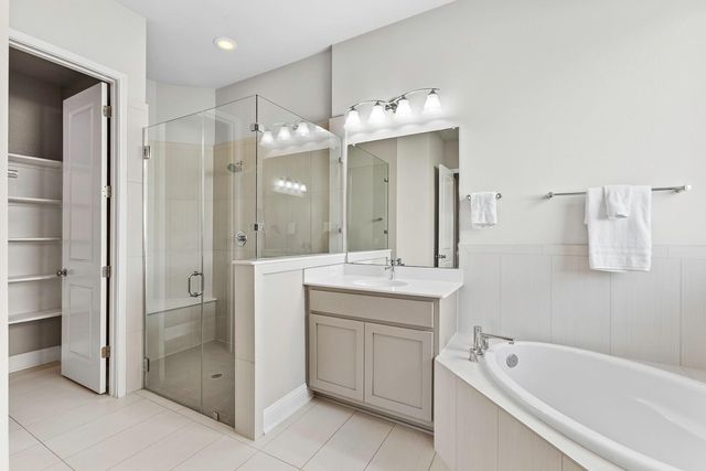 5000 Mandevilla DR, Austin, TX 78739