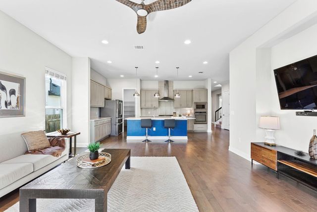 5000 Mandevilla DR, Austin, TX 78739