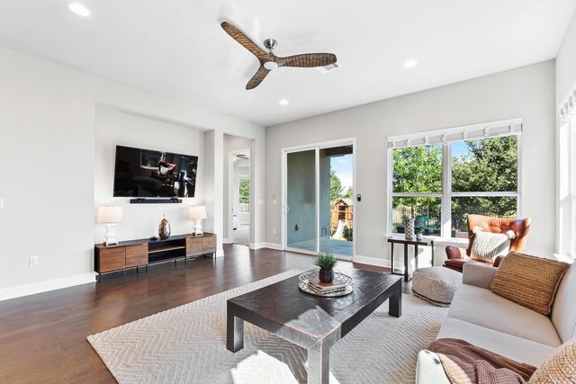 5000 Mandevilla DR, Austin, TX 78739