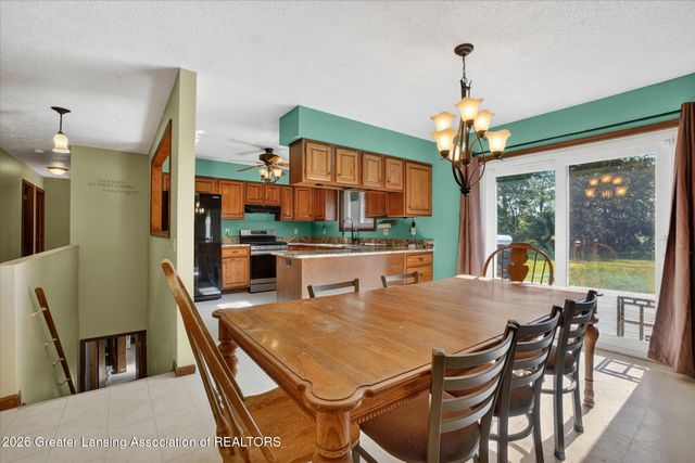 16871 Cynthia Lane, Haslett, MI 48840