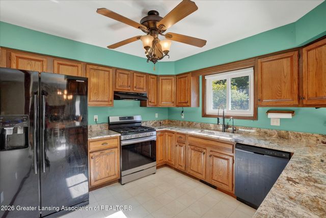 16871 Cynthia Lane, Haslett, MI 48840