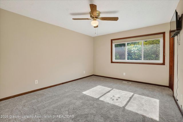 16871 Cynthia Lane, Haslett, MI 48840