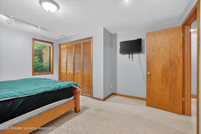 16871 Cynthia Lane, Haslett, MI 48840