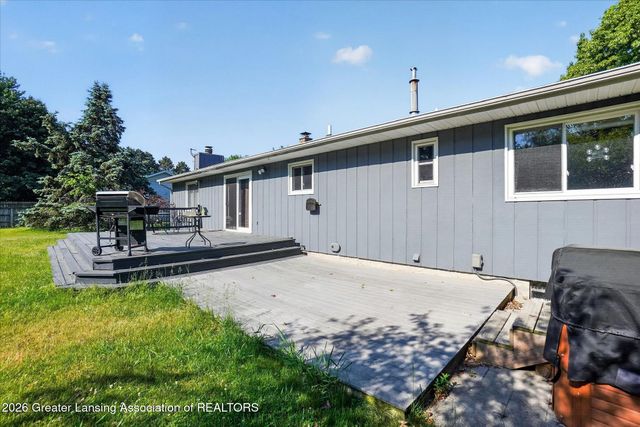 16871 Cynthia Lane, Haslett, MI 48840