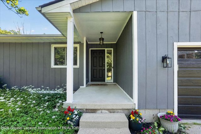 16871 Cynthia Lane, Haslett, MI 48840