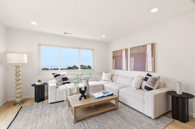 28 Camelot Court, Daly City, CA 94015