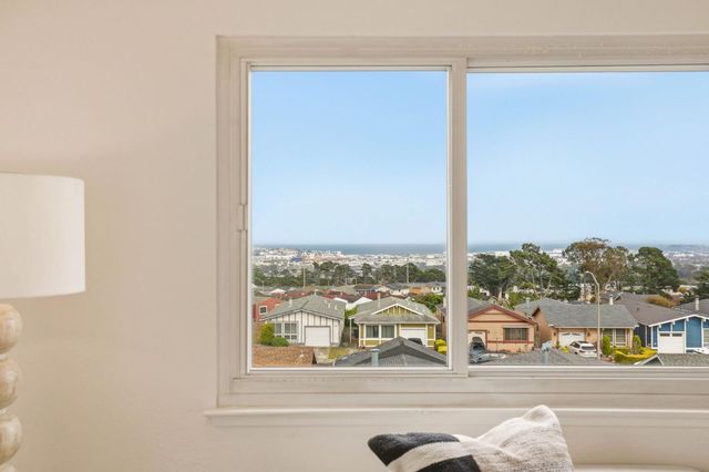 28 Camelot Court, Daly City, CA 94015