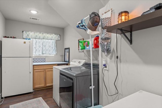 122 County Road 5019, Cleveland, TX 77327