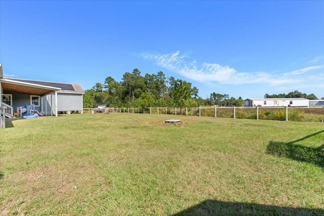 122 County Road 5019, Cleveland, TX 77327