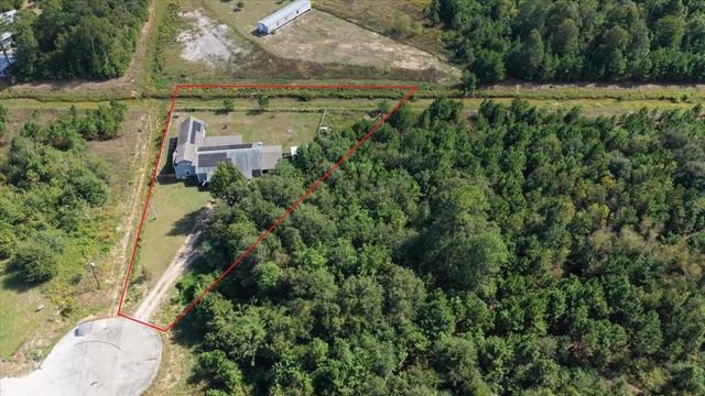 122 County Road 5019, Cleveland, TX 77327