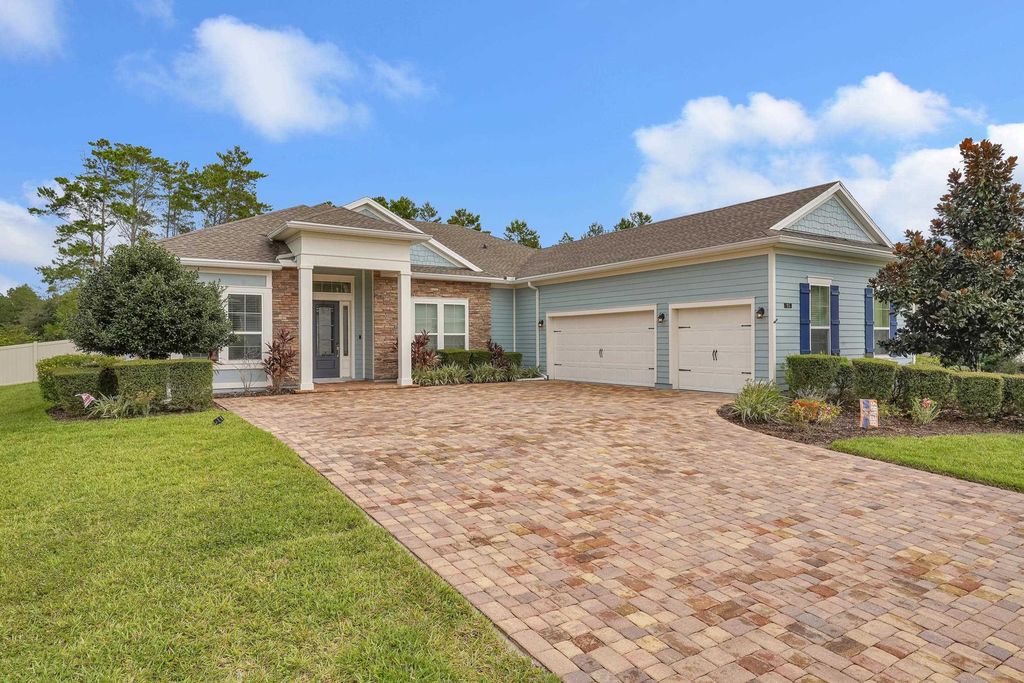 15 San Nueve Cir, St Augustine, FL 32095