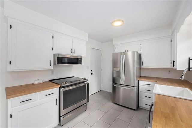 5105 Woodson Street, Mission, KS 66202