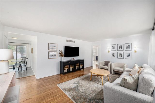 5105 Woodson Street, Mission, KS 66202