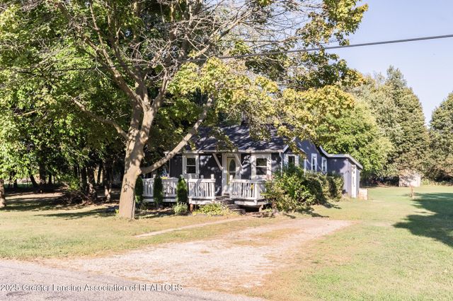 16653 Jerry Road, Lansing, MI 48906