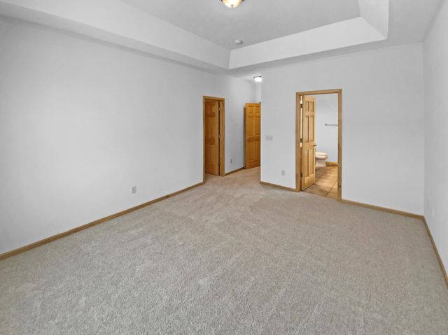 515 Saxon Drive, Elko New Market, MN 55054