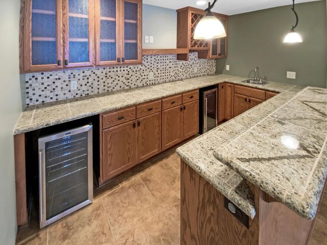 515 Saxon Drive, Elko New Market, MN 55054