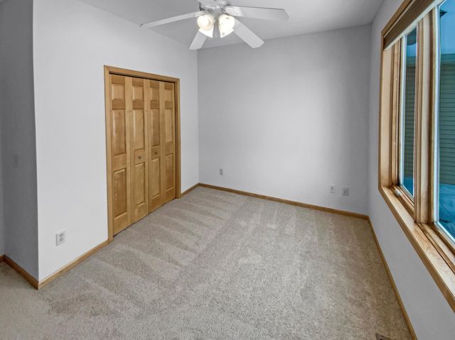 515 Saxon Drive, Elko New Market, MN 55054