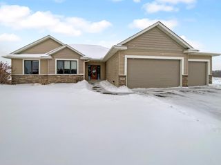 515 Saxon Drive, Elko New Market, MN 55054