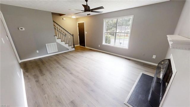 105 Lamplighter PL, Williamsburg, VA 23185