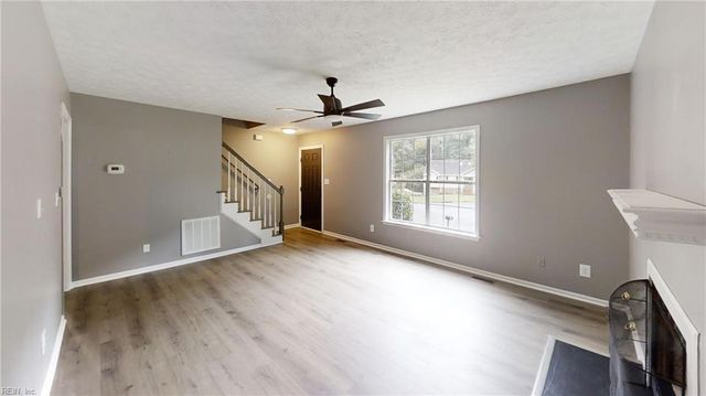 105 Lamplighter PL, Williamsburg, VA 23185