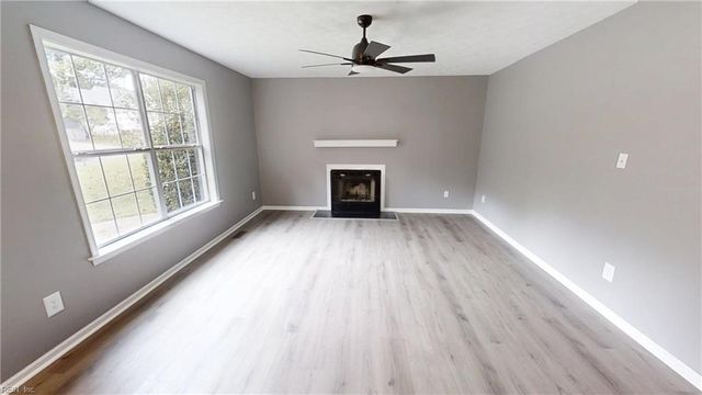 105 Lamplighter PL, Williamsburg, VA 23185