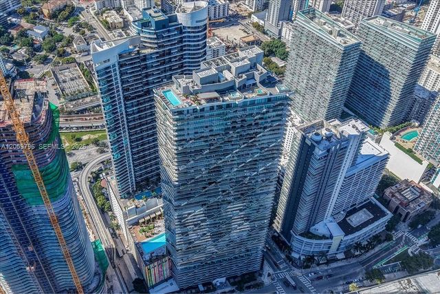 1300 S Miami Ave UPH5, Miami, FL 33130
