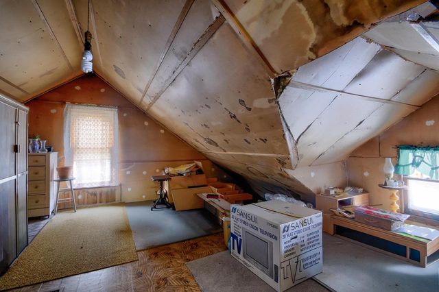 203 West STREET, Thiensville, WI 53092