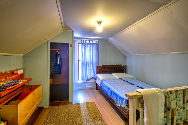 203 West STREET, Thiensville, WI 53092