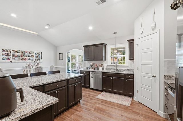1250 Stoneleigh Road, Inman, SC 29349