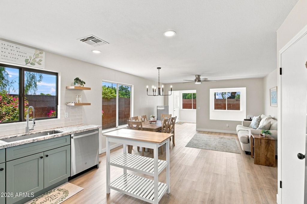 3510 N 106th Lane, Avondale, AZ 85392 — photo 4