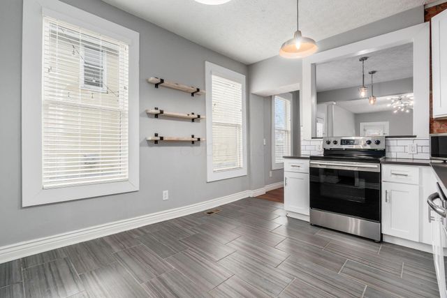 288 E 4th Avenue, Columbus, OH 43201