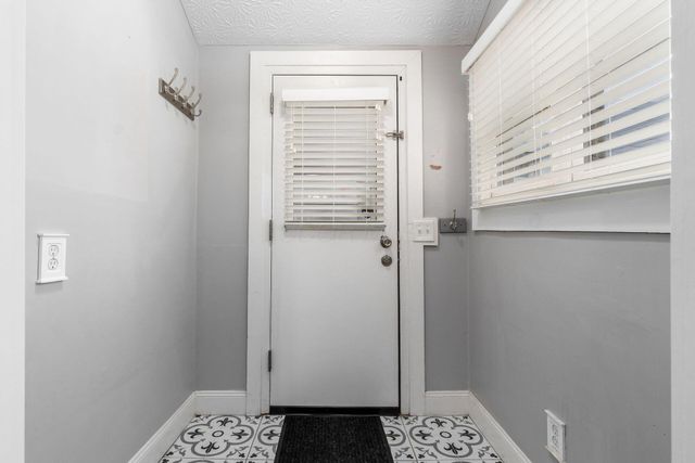 288 E 4th Avenue, Columbus, OH 43201