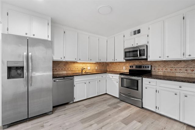 6303 Crab Orchard Road 3, Houston, TX 77057