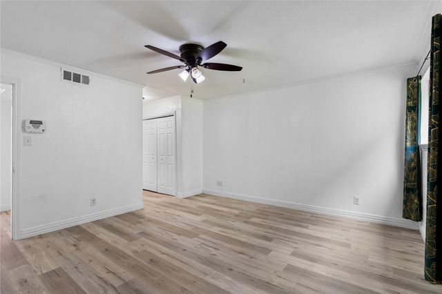 6303 Crab Orchard Road 3, Houston, TX 77057