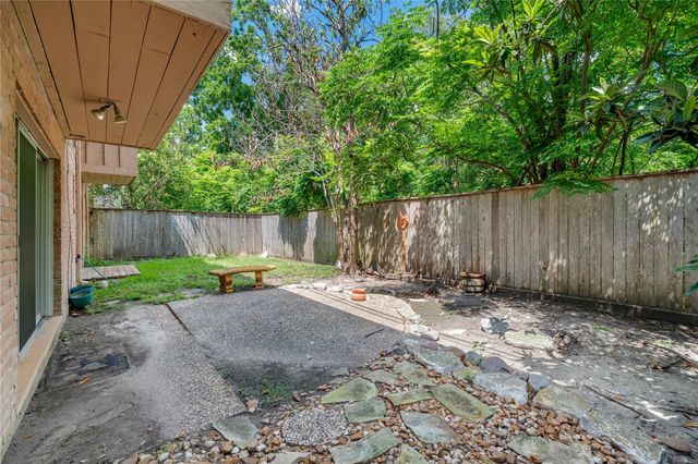 6303 Crab Orchard Road 3, Houston, TX 77057